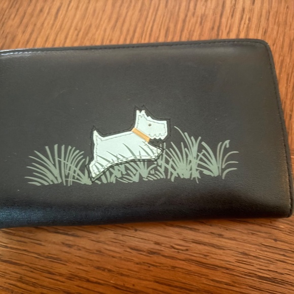 Radley London Bi Fold Wallet Wheaten Scottie with garment bag - Picture 4 of 4